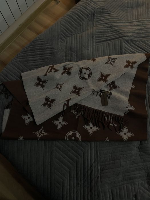 Продам новые палантины