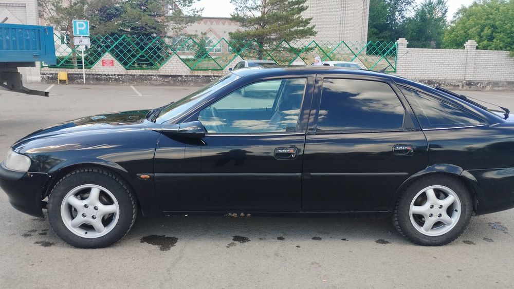 Продам авто опель вектра б