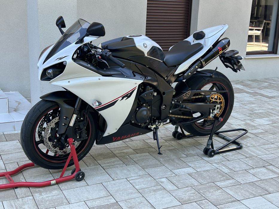 Yamaha R 1 Big Bang an 2014