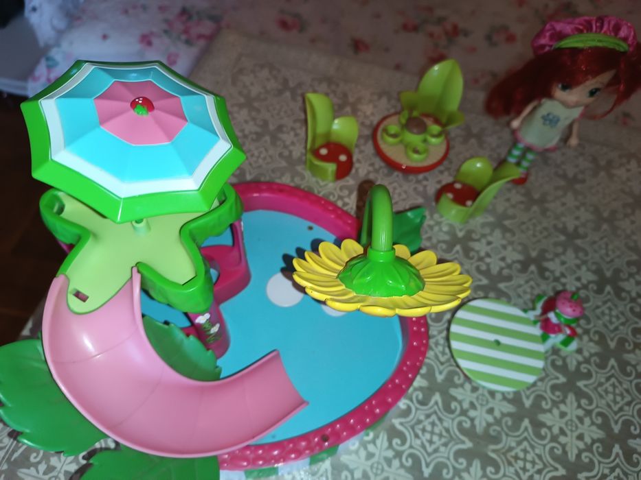 Лот ягодов сладкиш