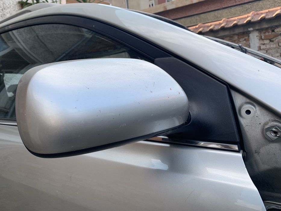 Тойота Авенсис Toyota Avensis Огледало Дясно Ляво Огледала