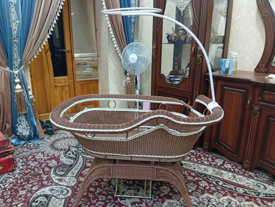 Дубайская Электронная люлька