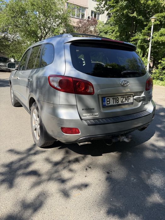 Hyundai Santa Fe (2) 7 locuri