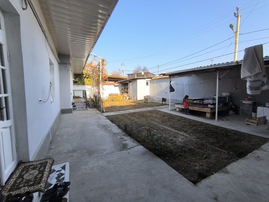 Продается дом в городе Янгиюле.