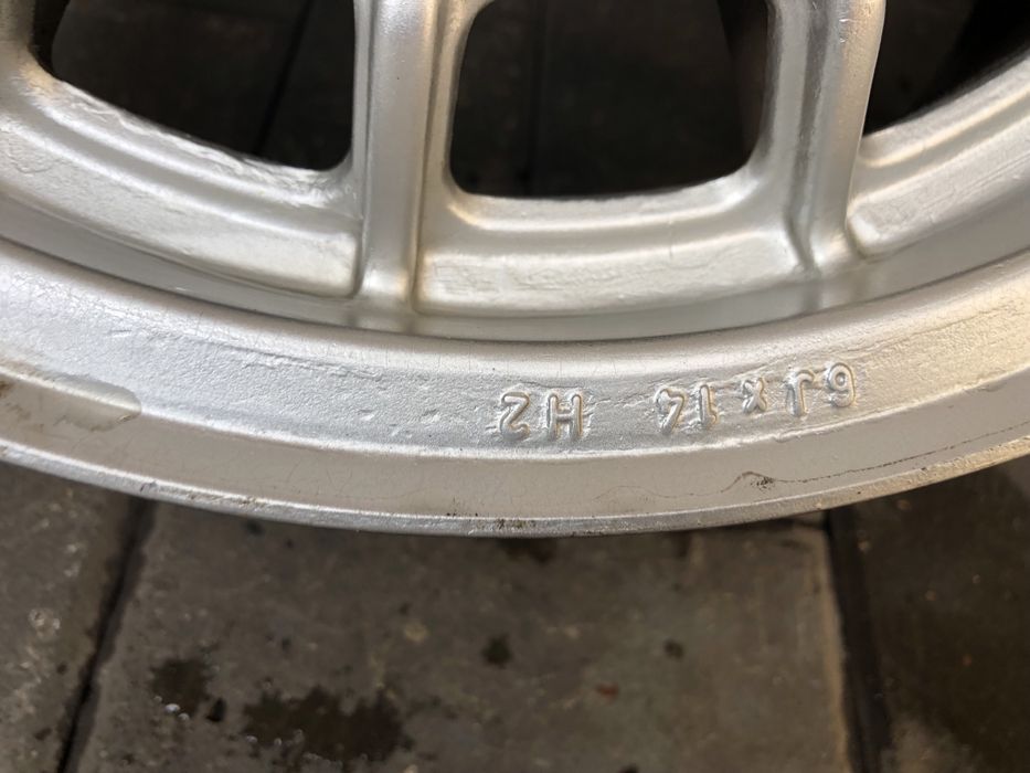Диски на Мерседес r14