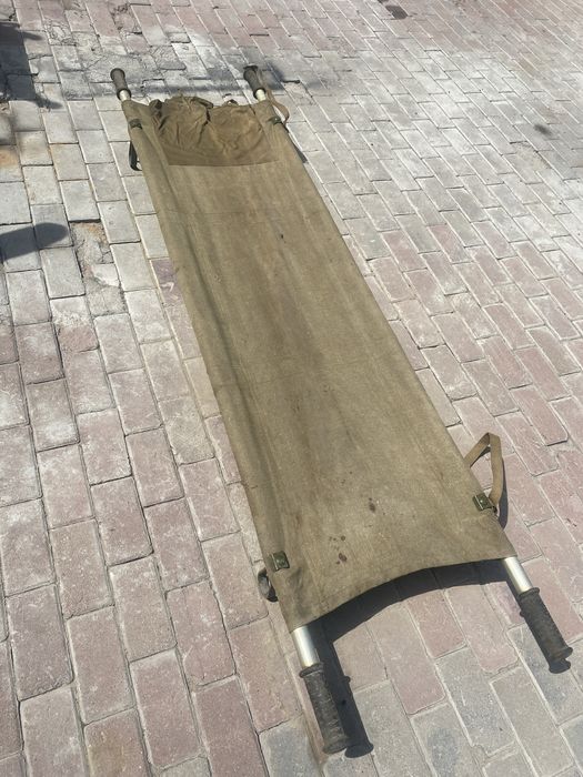 Военные носилки