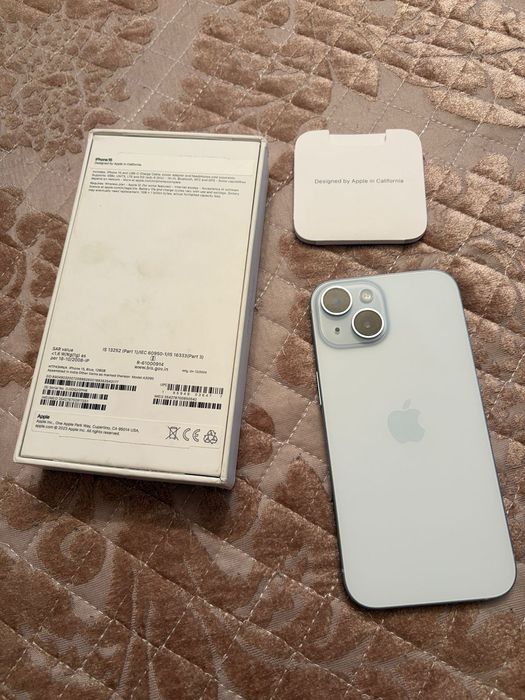Apple IPhone 15 128Gb голубой