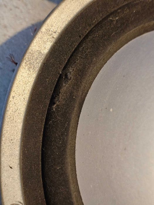 Difuzoare "8 woofer ca Technics DAli spl dynamics