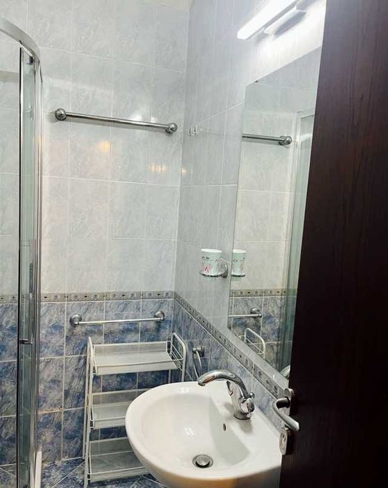 Двустаен апартамент под наем в ж.к. Оборище, 2175195