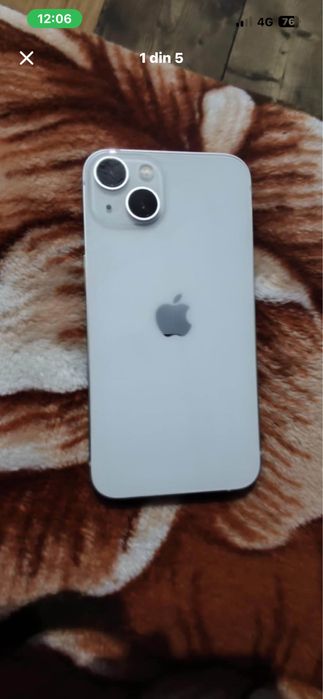 Vand iphone 13 cu 128 stocare cu 84 bateria