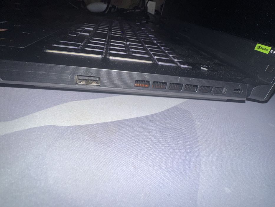 Laptop gaming ASUS TUF F17