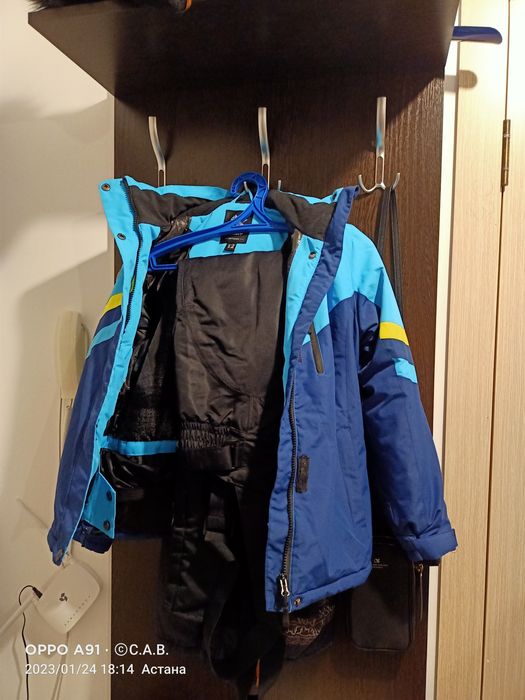 Продам детский лыжный костюм!