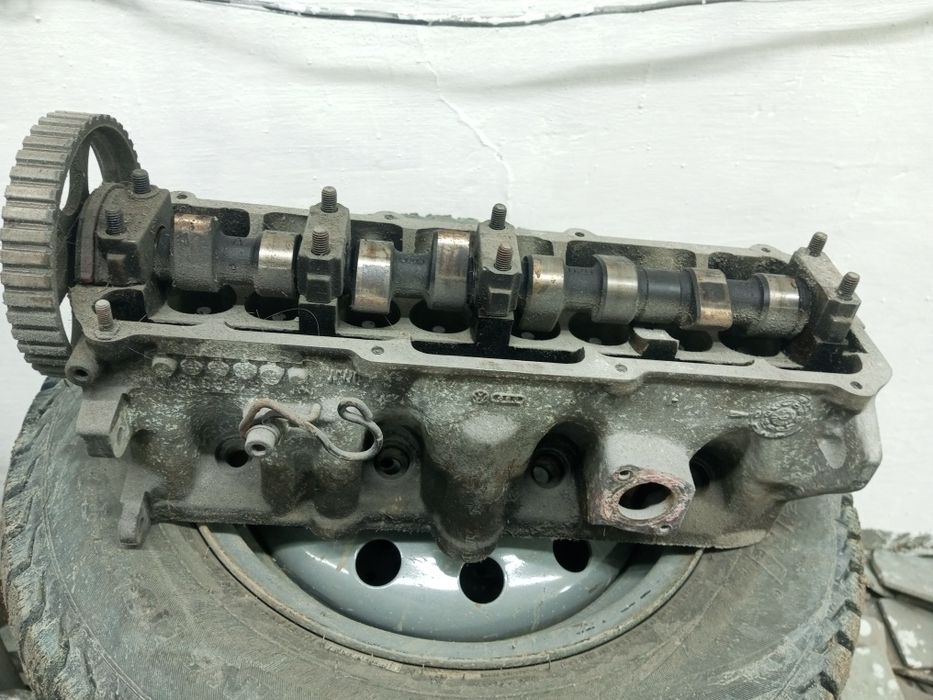 ГБЦ 2.0 2Eмотор Volkswagen Passat