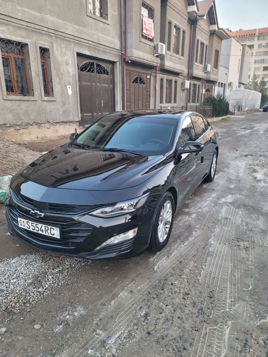 Malibu 2 XL sotiladi srochna