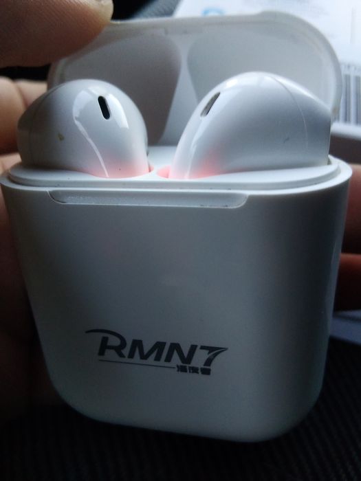 Bluetooth Слушалки i18