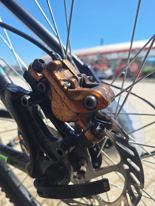 Vând bicicleta in stare foarte bună