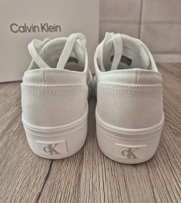 Дамски кецове CK