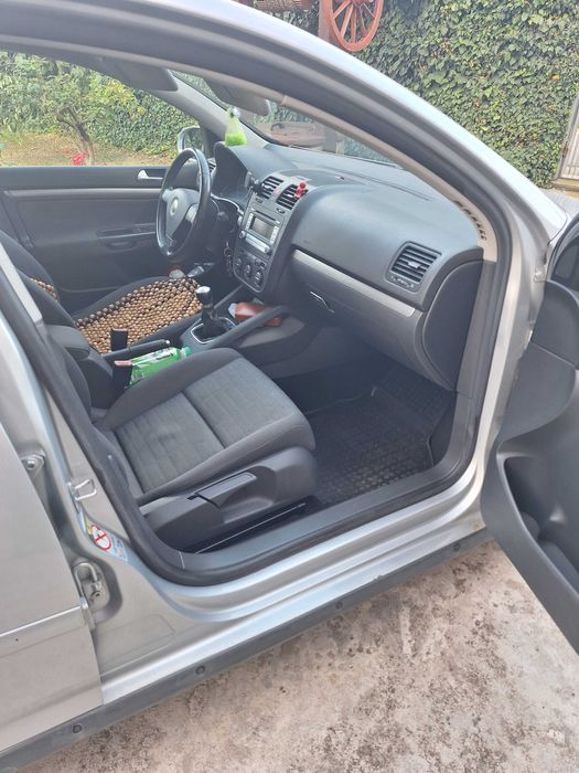 VW Golf 5, de vanzare