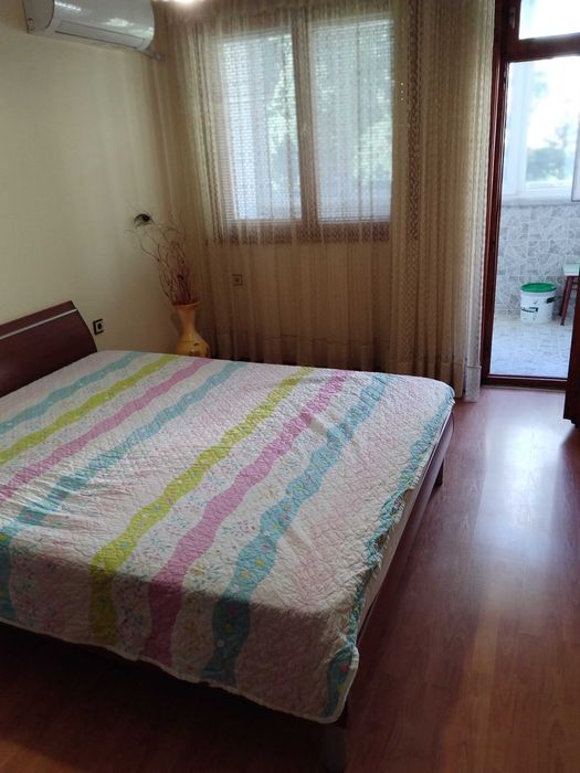 Дава се под наем Двустаен апартамент в Стара Загора, Център - 70 кв.м за 306 € - Снимка #3