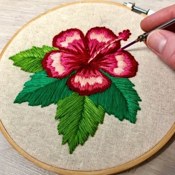 5 броя нови игли за 3D бродерия с държач за иглите