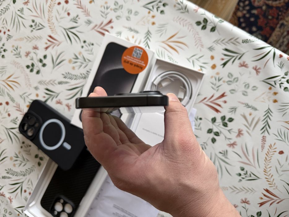 iPhone 15PRO Black Titanium GARANTIE