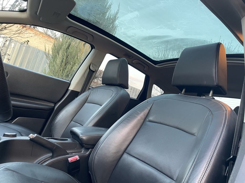 Nissan Qashqai 2.0 dCi 150 cp 4X4 2009