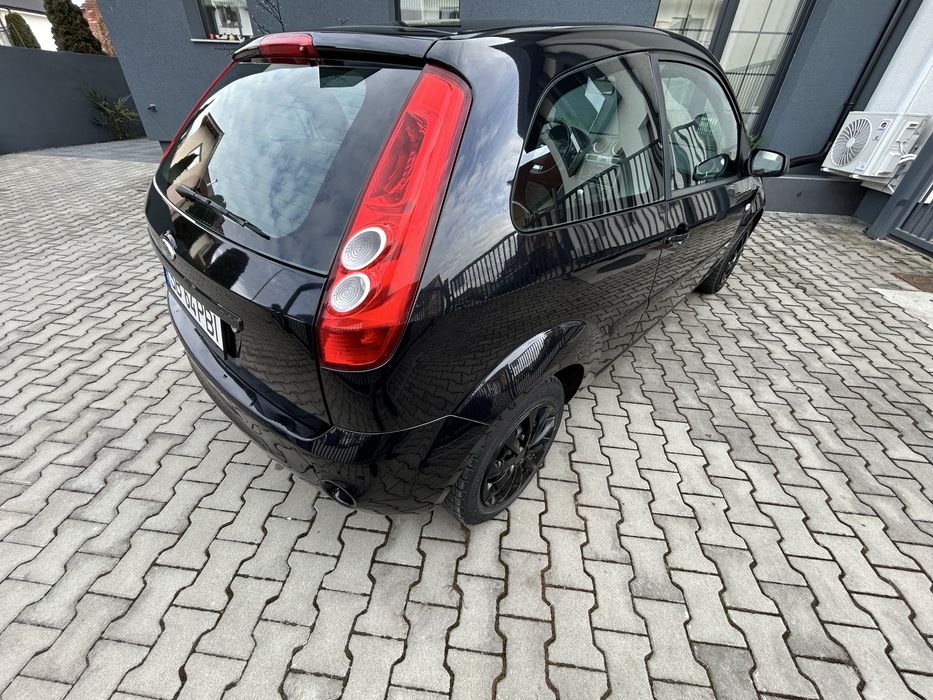 Ford fiesta 2007 benzina 1300cm