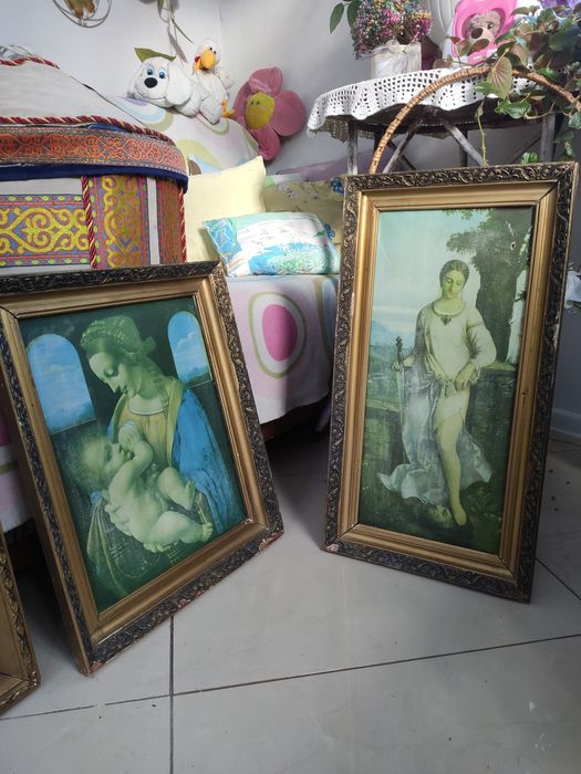 Женские портреты