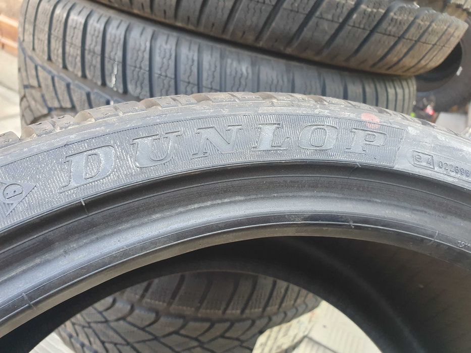 295 30 19,2 buc iarna DUNLOP SP WINTER SPORT 3D
