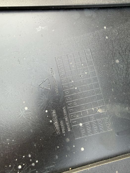 Капак Maxus E Deliver 3 | 2022-