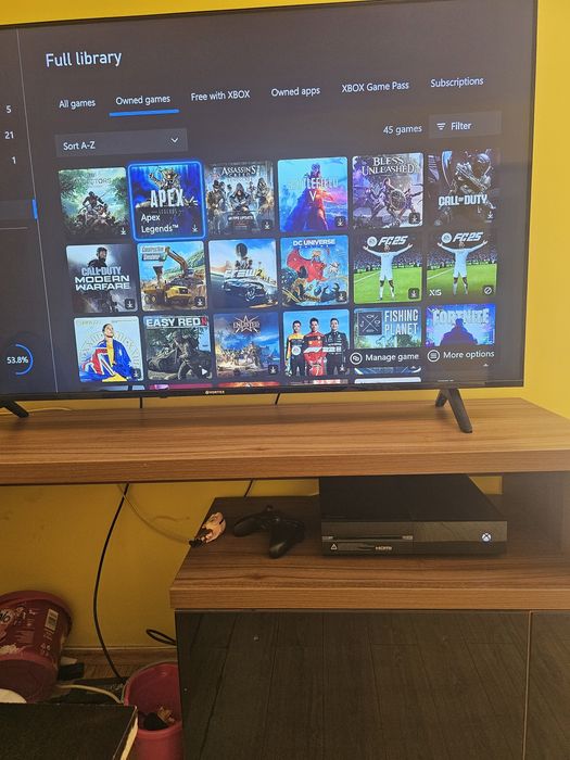 Vand Xbox one   2 controllere