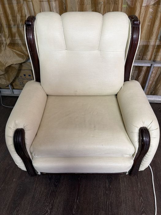 Продается кресло