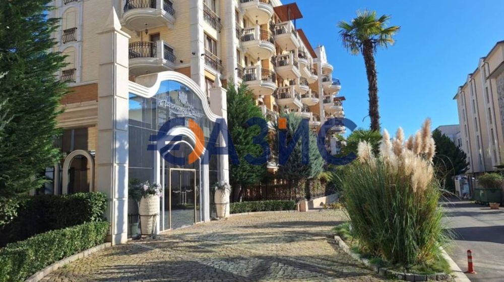 Продава се Двустаен апартамент в к.к. Слънчев бряг - 48 кв.м за 1169 €/кв.м - Снимка #12