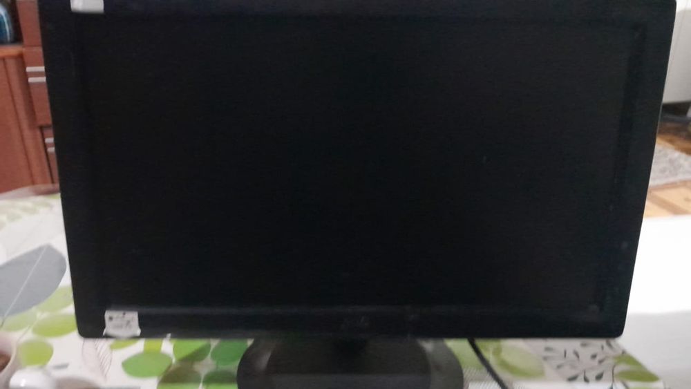 Монитор 2 штуки рабочии