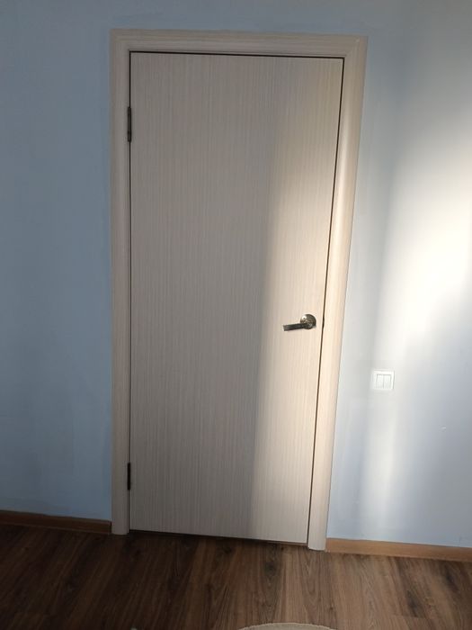 Продам двери в хорошем состоянии