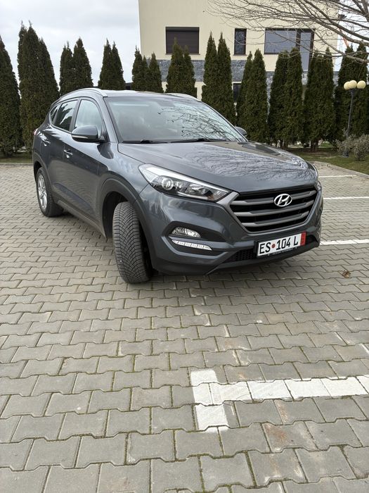 Hyundai tucson 2.0 diesel e6