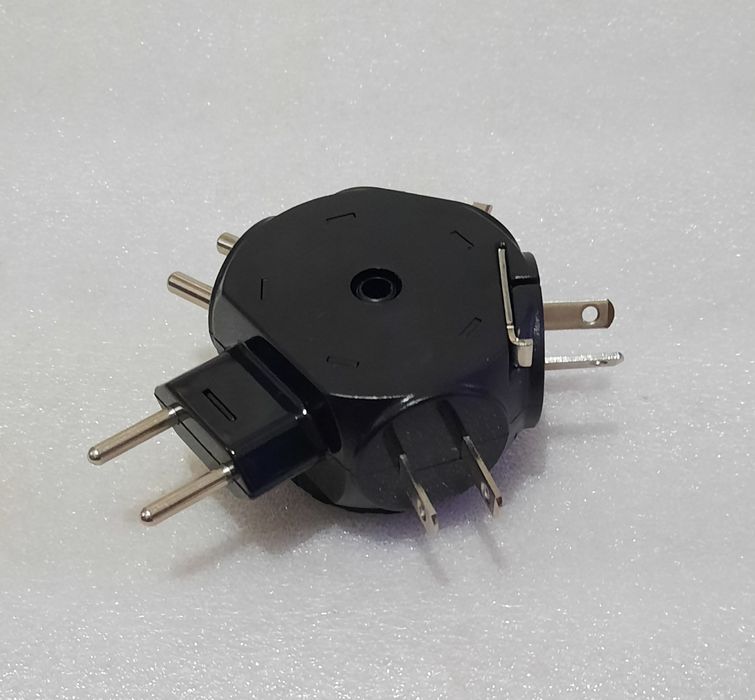 Adaptor priza universal Kopp, 250V 16A