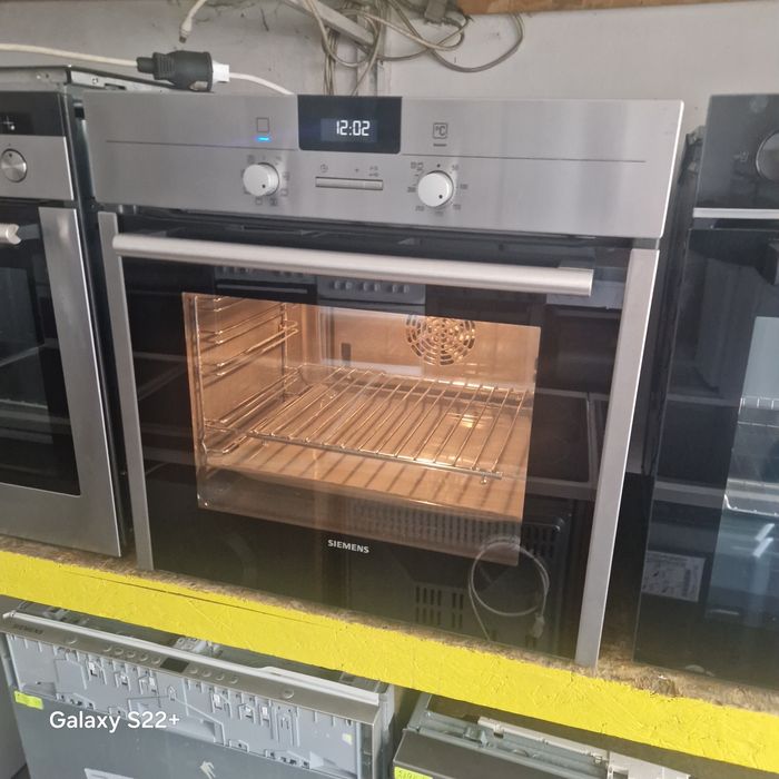 Фурна за вграждане SIEMENS Pyrolyse