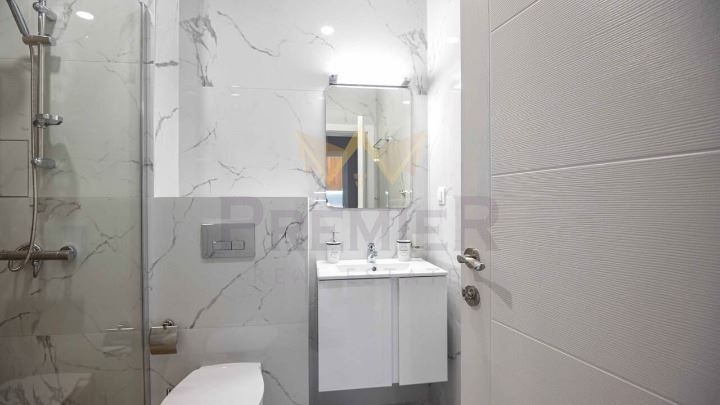 Продава се Двустаен апартамент в Бургас, Сарафово - 66 кв.м за 1384 €/кв.м - Снимка #1