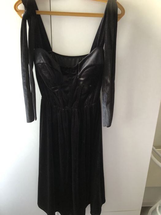 Невероятни бутикови рокли