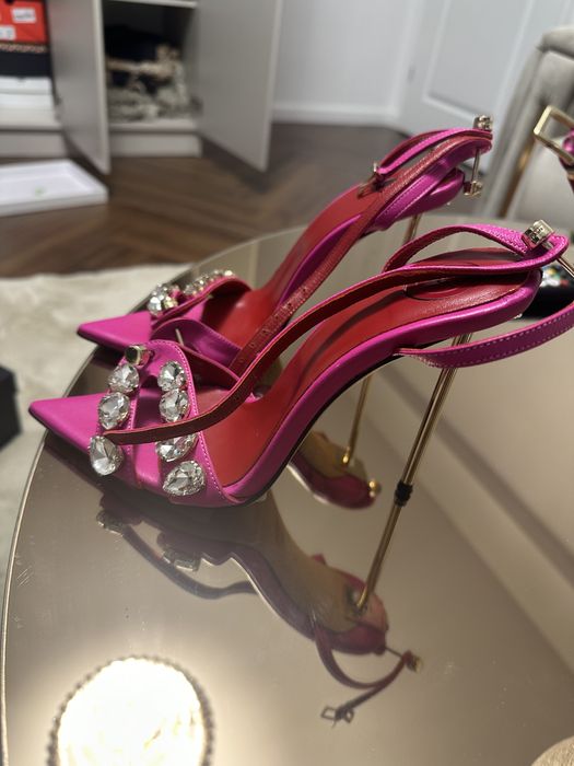 Sandale Hardot nepurtate