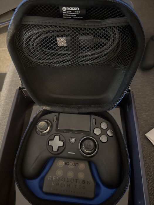 Nacon PS 4 Revolution PRO Unlimited Controller
