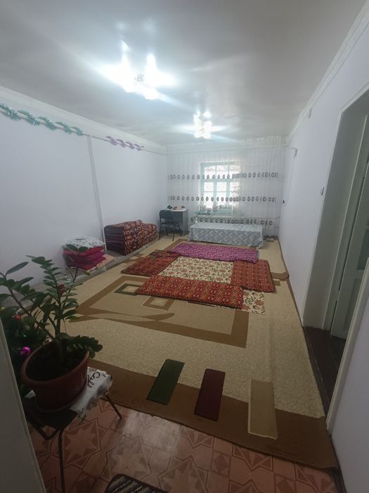 СРОЧНО!! Продаю дом в поселке Янгибазар