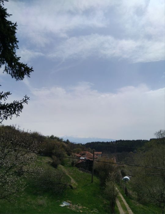 Продава къща в с.Дяково