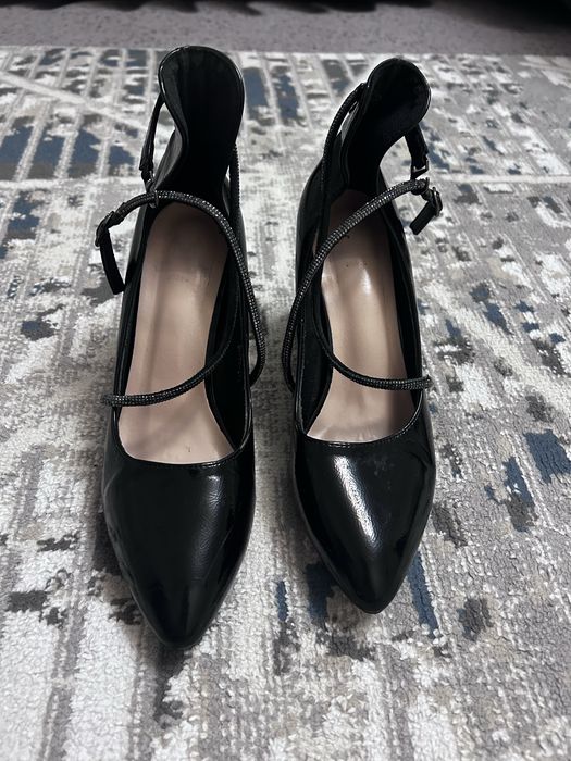Туфли лакированный черный