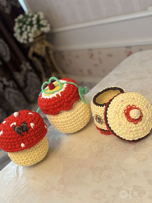 Вязаные шкатулки и декоративные корзинки ручной работы / Handmade