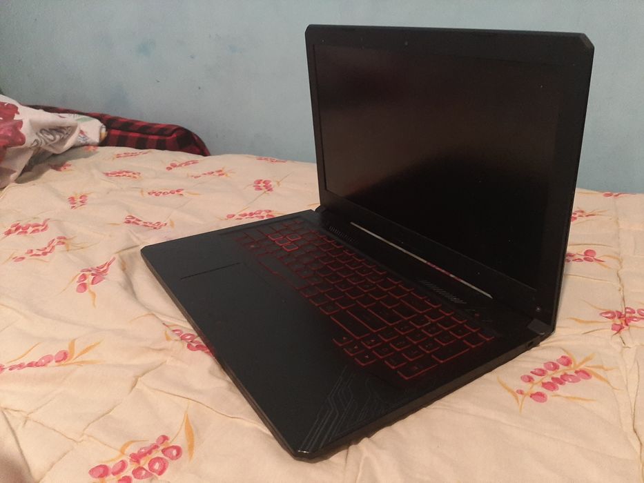 Laptop asus FX504GM