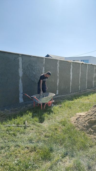 Echipa meseriasi ,zugravi,,glet,