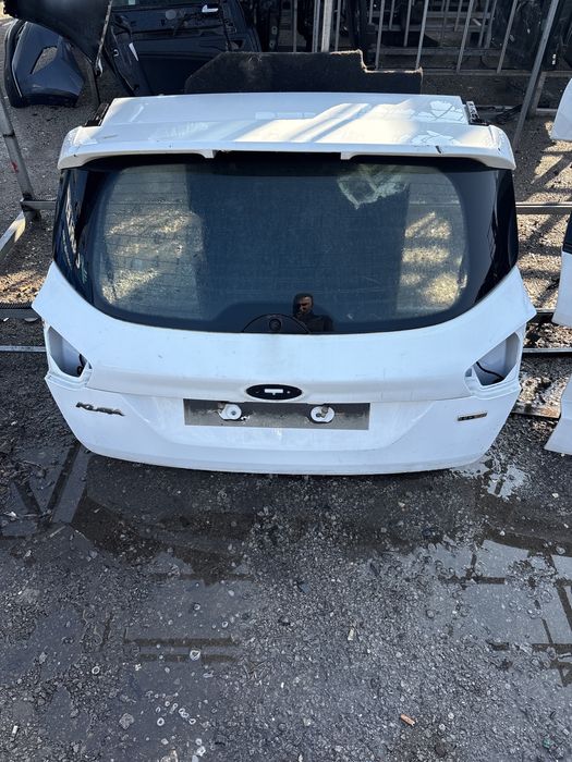 Заден капак за Ford Kuga 2009год.