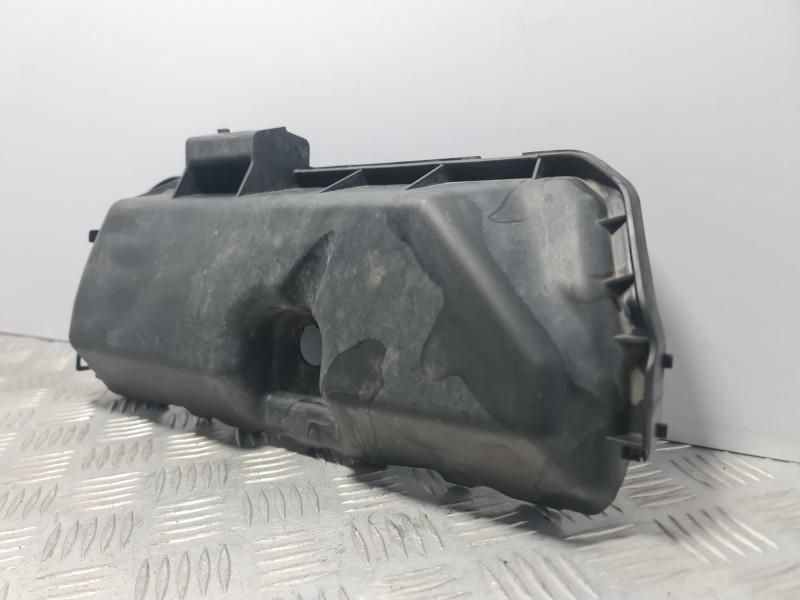 Capac motor Opel Vivaro